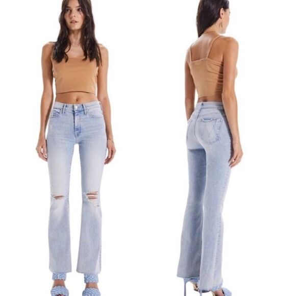 Mother The Weekender Fray Jeans in Action Shot Flare- Size 23 - Picture 1 of 8